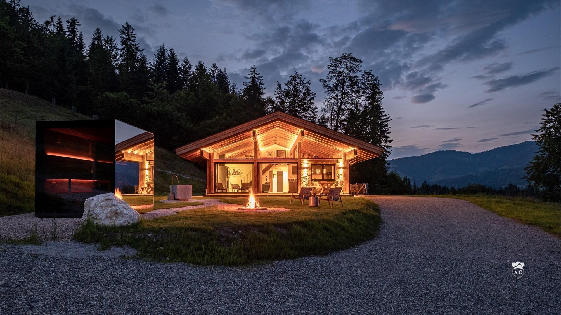 Alm-Hideaway Kitzbüheler Bergwelt - Hüttenurlaub in St.Johann (Tirol)  mieten - Alpen Chalets & Resorts