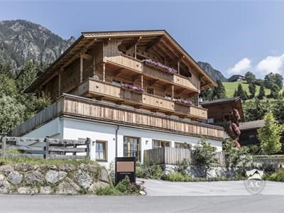 Luxus Lodges im Alpbachtal im Sommer