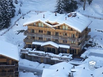 Luxus Lodge im Winter
