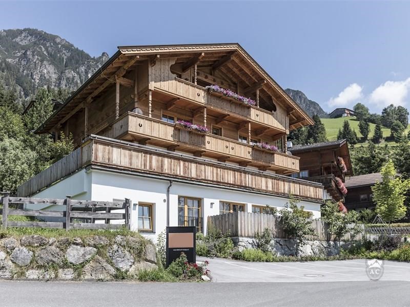 Luxus Lodges im Alpbachtal im Sommer