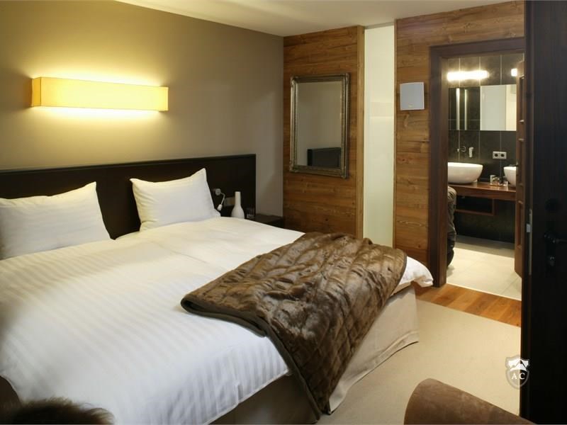 Schlafzimmer mit Bad-en-suite Lodge C