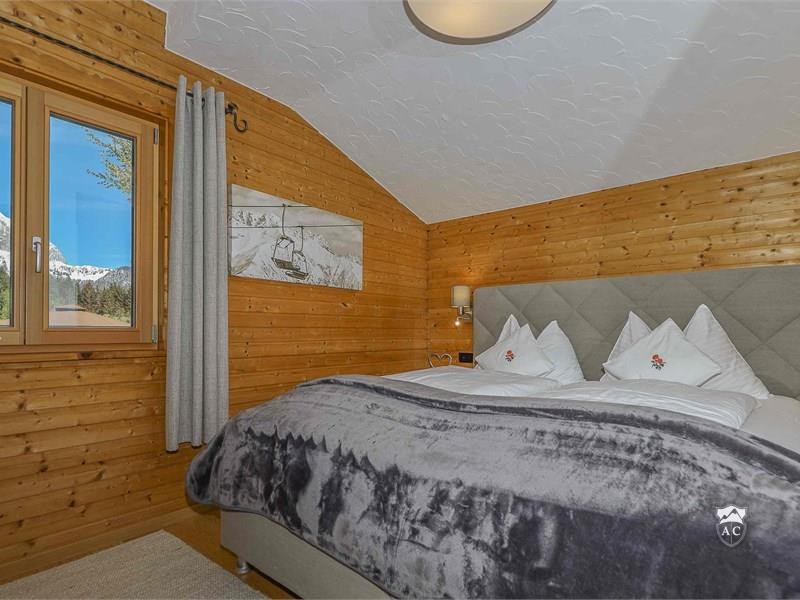 Doppelschlafzimmer Mit Blick Auf Wilder Kaiser Chalet 1