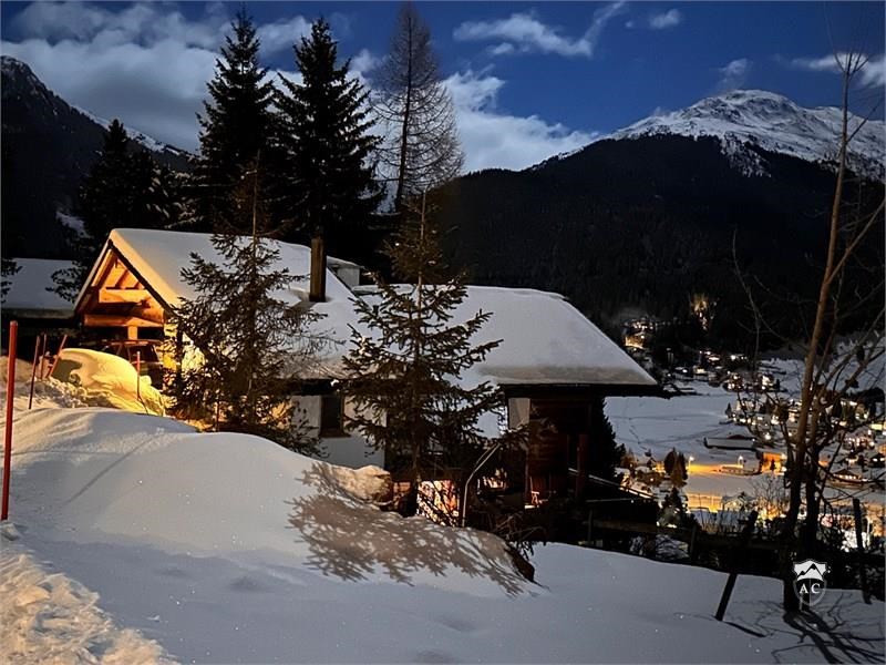 Außenansicht Im Winter Bei Nacht